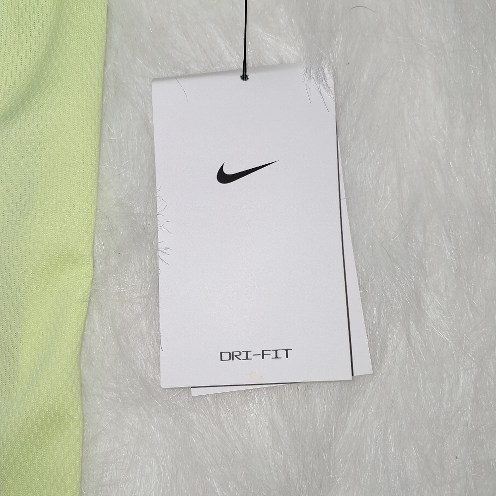 Nike Dri-FIT Lime Green And Blue Tshirt - Picture 2 of 4
